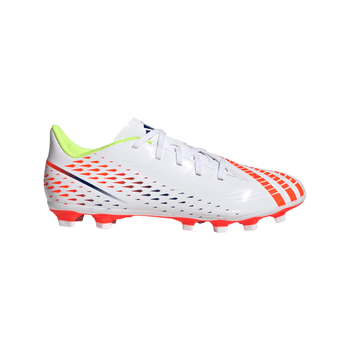 Tacos de Fútbol Predator Edge.4 versátil