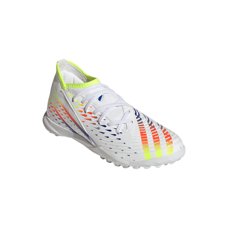 Zapatilla-de-futbol-Predator-Edge.3-moqueta