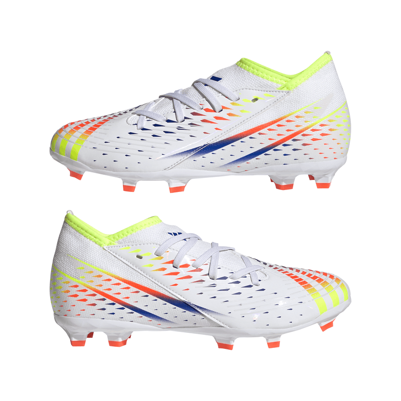 Tacos-de-Futbol-Predator-Edge.3-cesped-natural-seco
