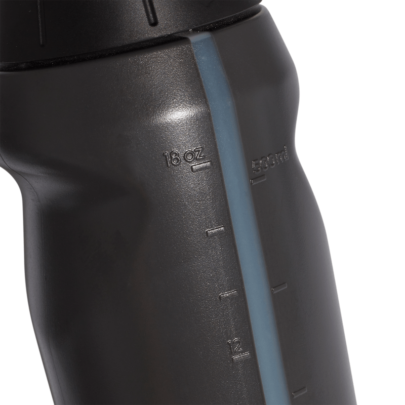 Botella--Performance-05-l