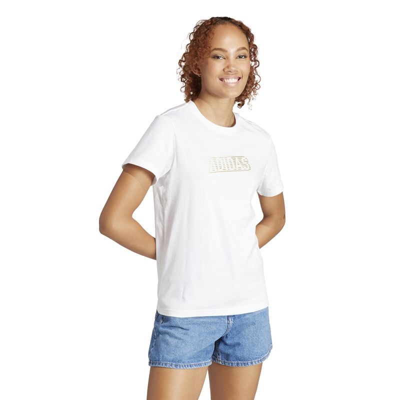 Camiseta-Brand-Love-Graphic