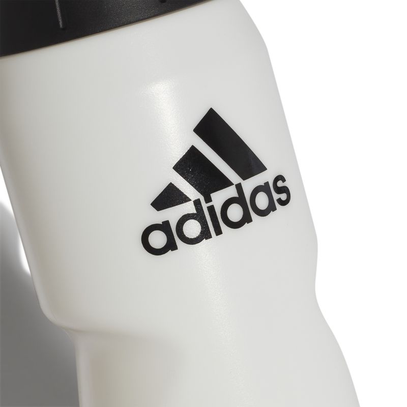 Botella-de-agua-Performance-750-ml