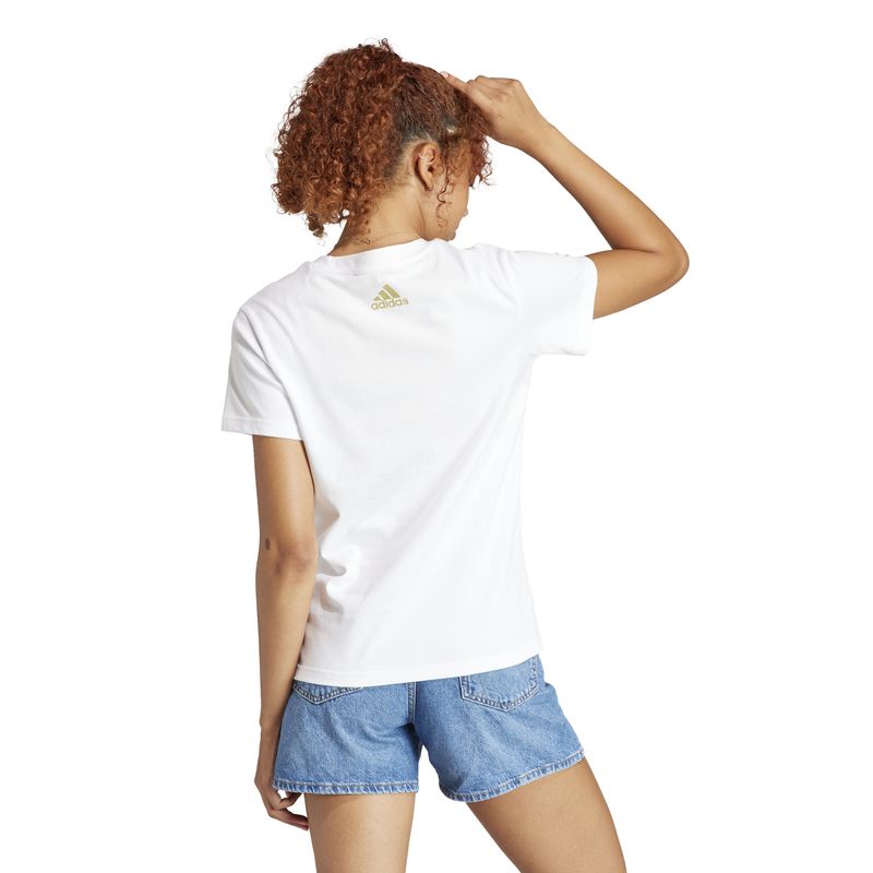 Camiseta-Brand-Love-Graphic