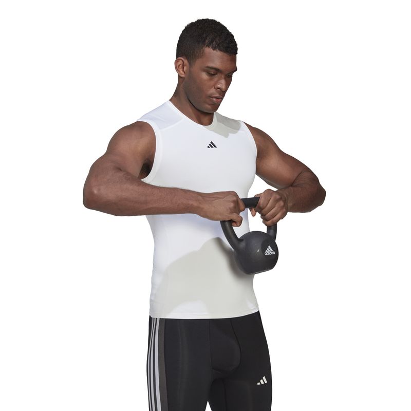 Camiseta-sin-mangas-Techfit-Training