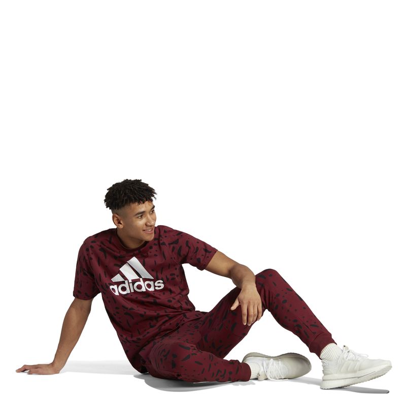 Camiseta-Essentials-Single-Jersey-Big-Logo-Allover-Print-