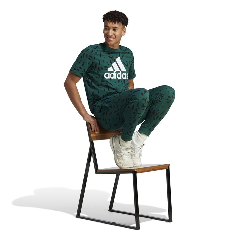 Camiseta-Essentials-Single-Jersey-Big-Logo-Allover-Print-