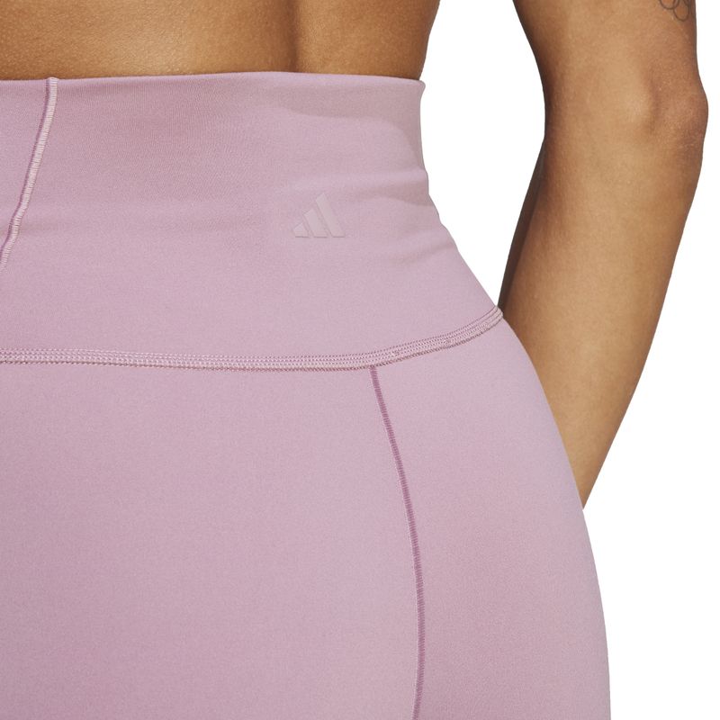Leggins-cortas-Yoga-Studio-Five-Inch