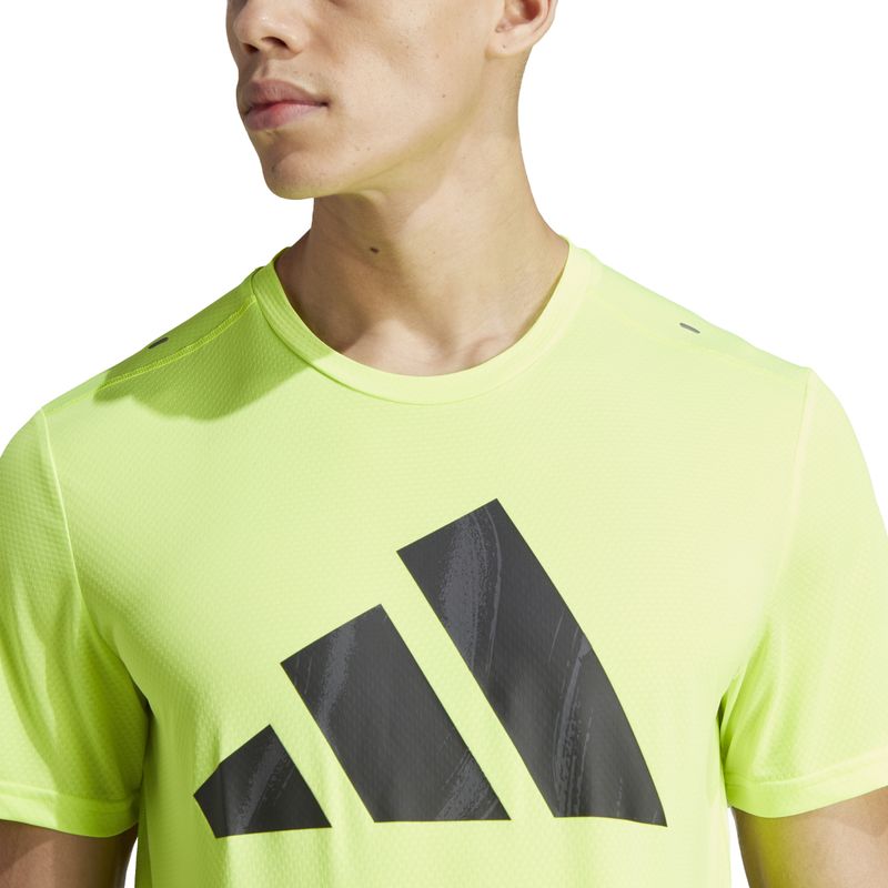 Camiseta-Brand-Love
