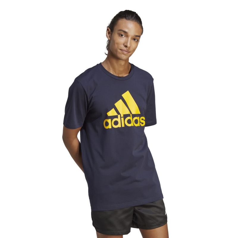 Camiseta-Essentials-Single-Jersey-Big-Logo