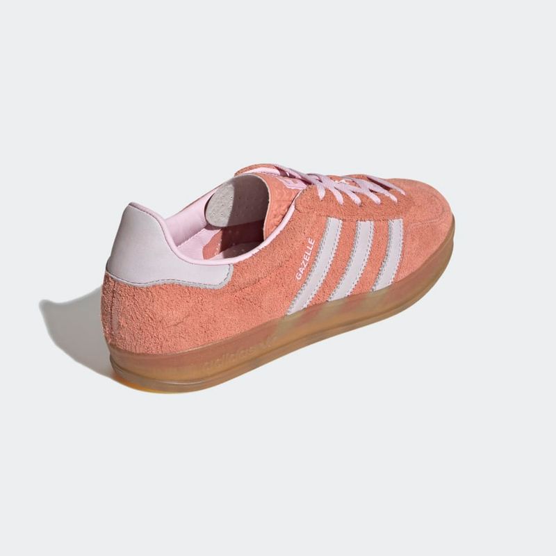 GAZELLE-INDOOR-W
