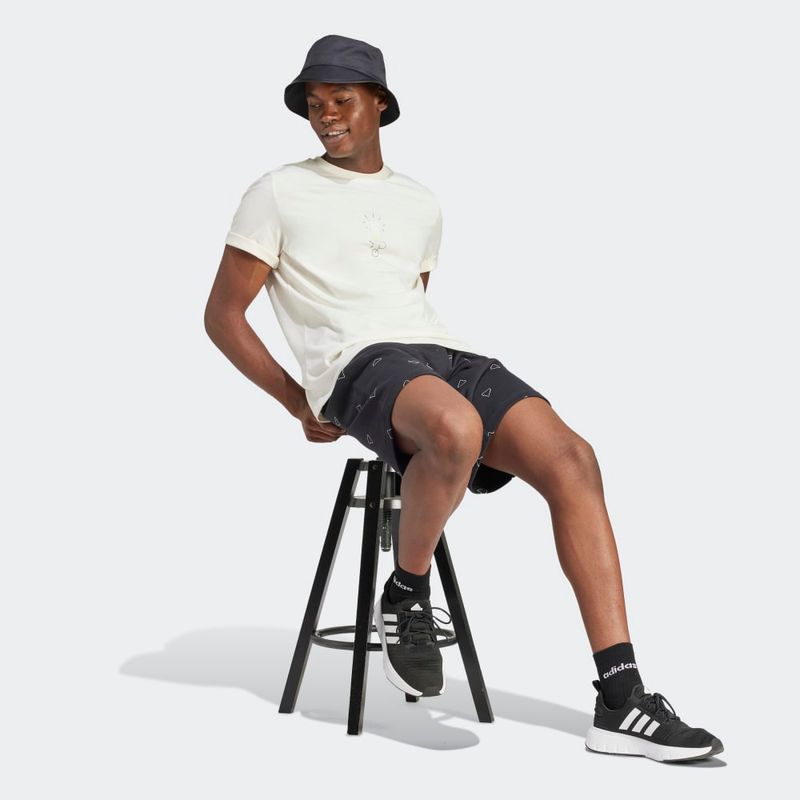 Short-Seasonal-Essentials-Monogram-Graphic