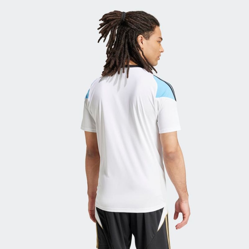 Camiseta-entrenamiento-Messi