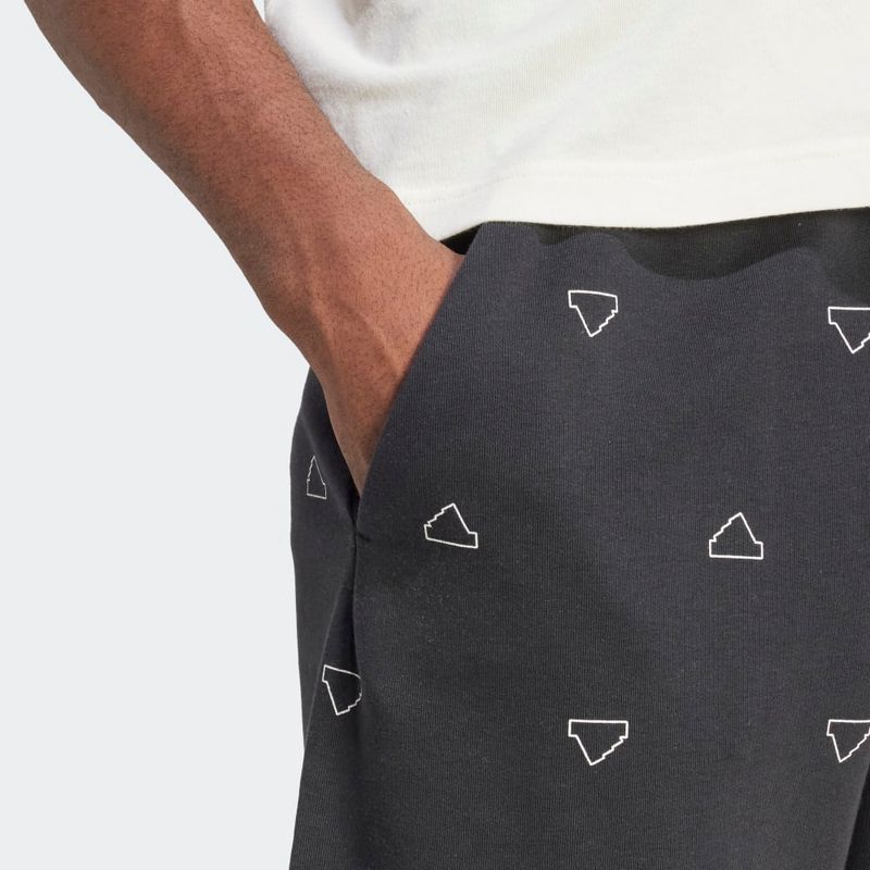 Short-Seasonal-Essentials-Monogram-Graphic