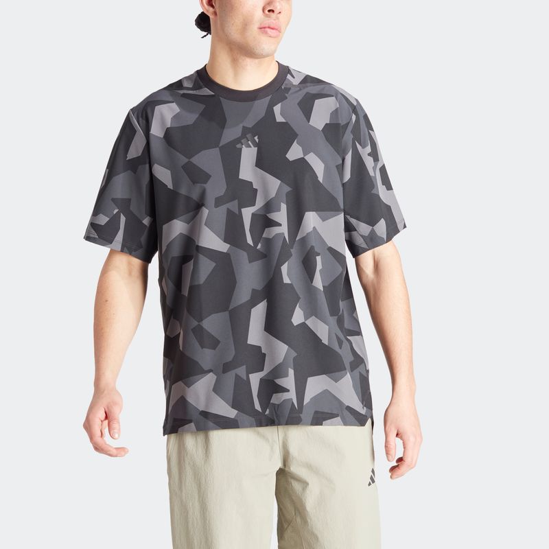 IP9195_4_APPAREL_On-Model_Front-View_grey