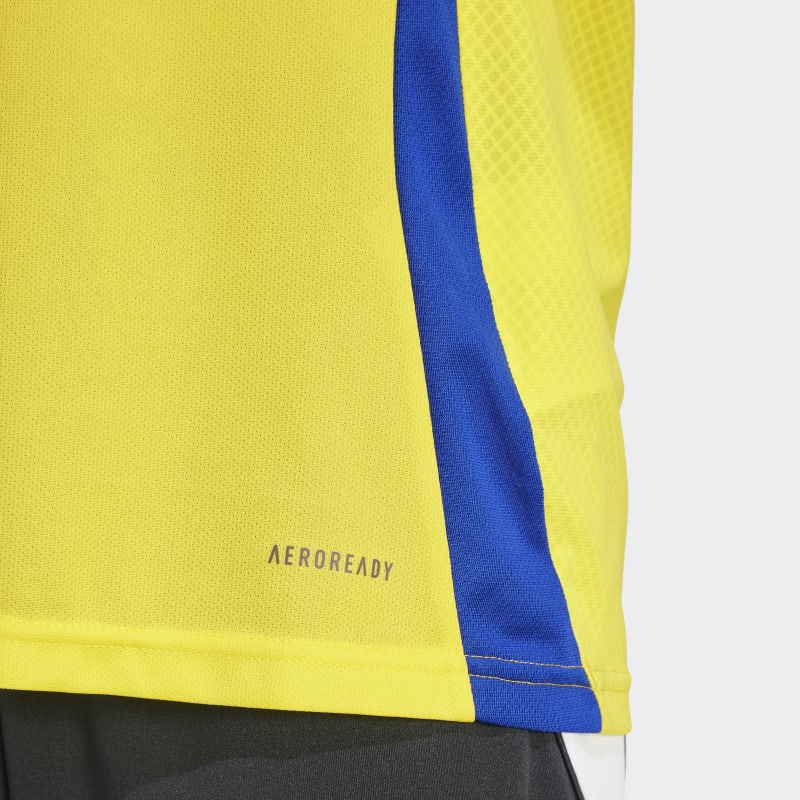 JP0459_APPAREL