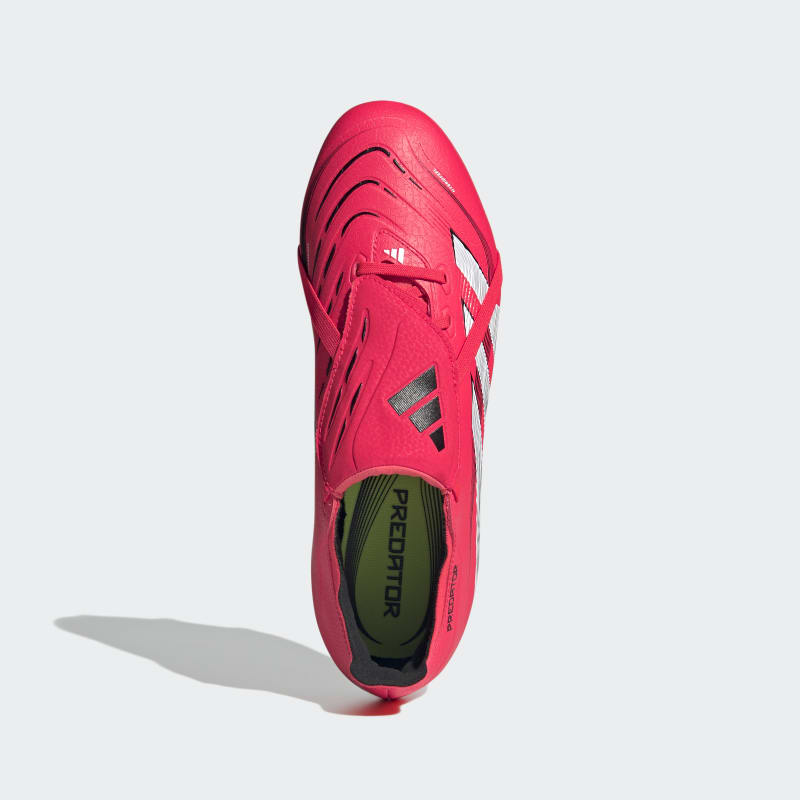 ID1319_11_FOOTWEAR_PREDATOR