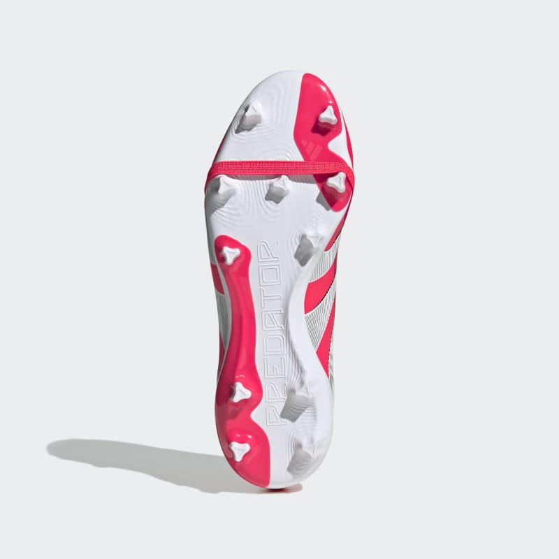 ID1319_11_FOOTWEAR_PREDATOR