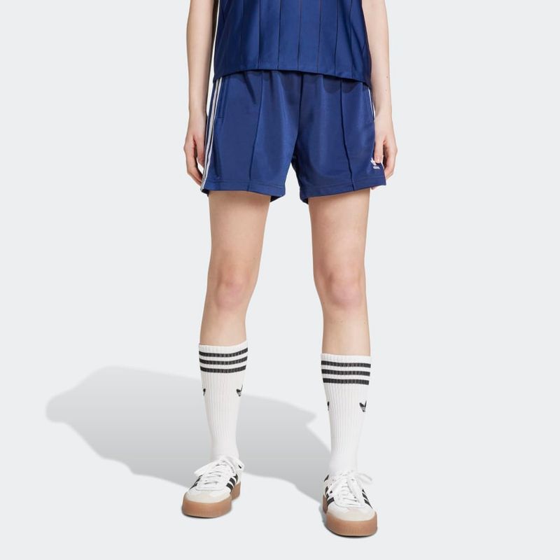 IY7211_3_APPAREL_On Model_Standard View_grey.jpg