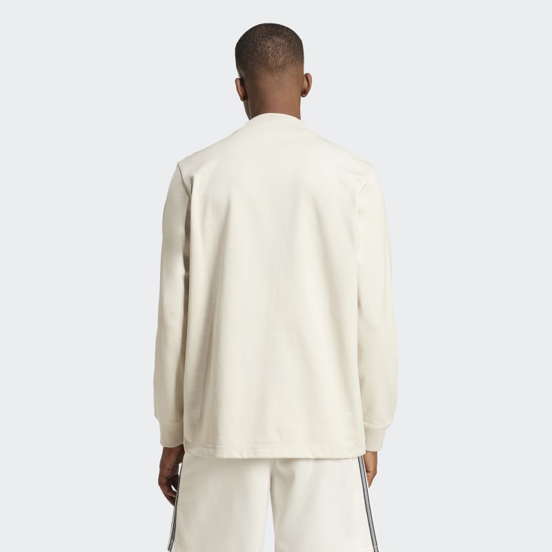 JD5402_4_APPAREL_On Model_Back View_grey.jpg