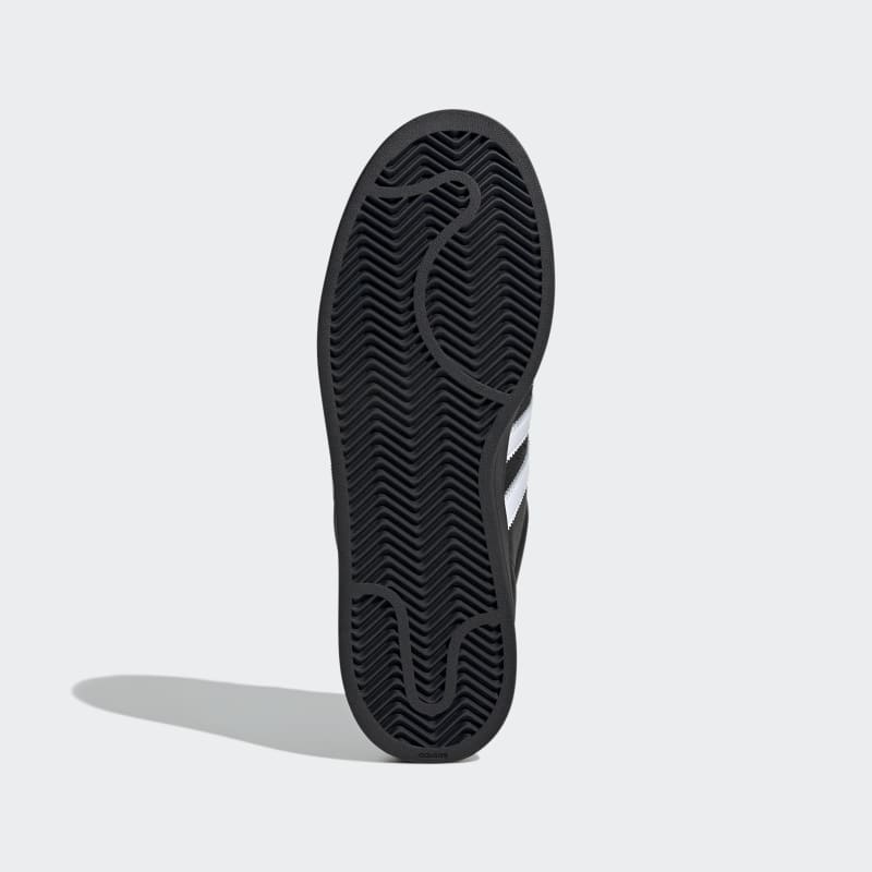 JI3538_4_FOOTWEAR_Photography_Bottom View_grey.jpg