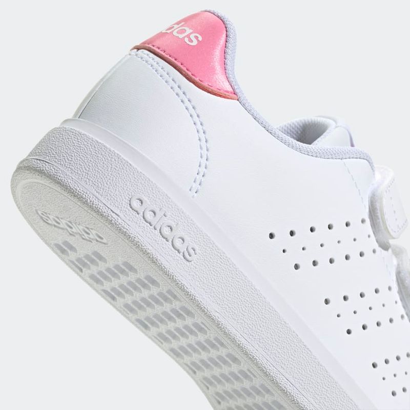 ID1305_9_FOOTWEAR_Photography_Detail-View-2_grey.jpg