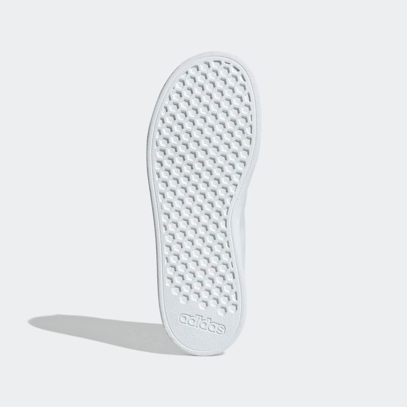 ID3886_4_FOOTWEAR_Photography_Bottom-View_grey.jpg