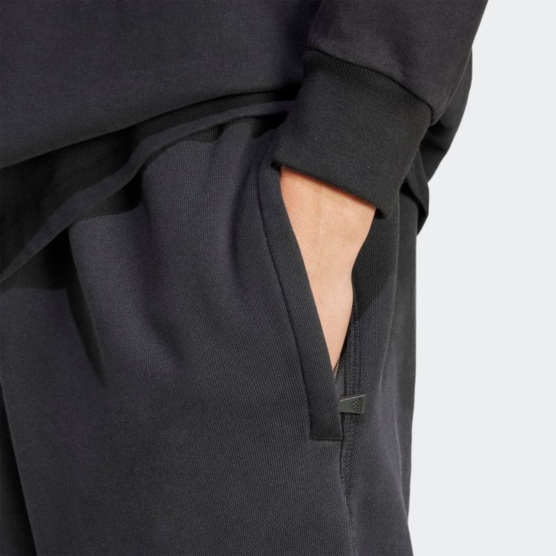 JC8224_5_APPAREL_On Model_Detail View 1_grey.jpg