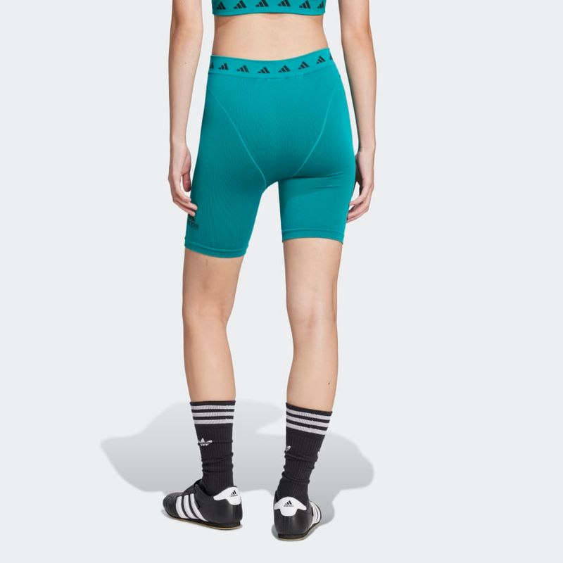 JJ0297_3_APPAREL_On-Model_Back-View_grey.jpg