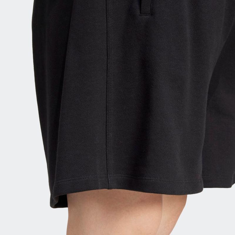 JN4774_6_APPAREL_On Model_Detail View 2_grey.jpg