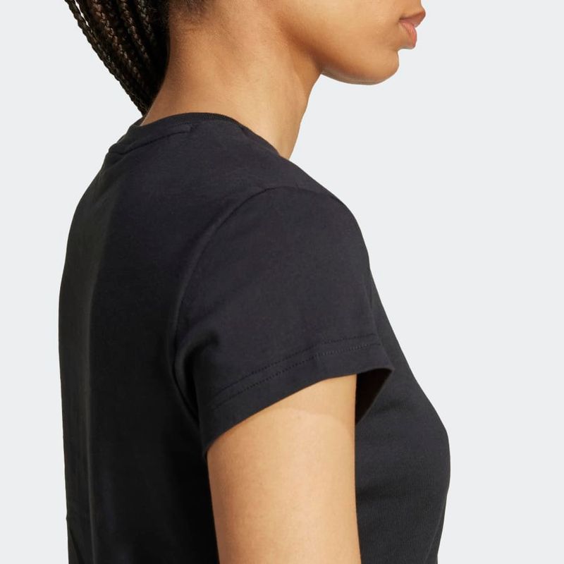 IW5707_7_APPAREL_On Model_Detail View 1_grey.jpg