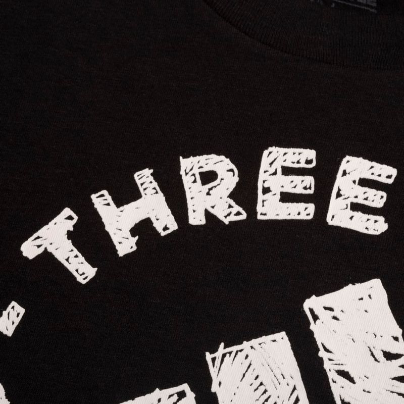 HR5744_4_APPAREL_Photography_Detail View 2_grey.jpg