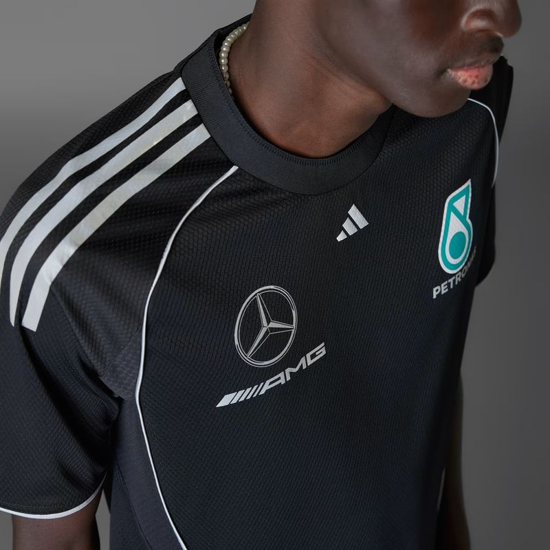 Camiseta_de_Mecanico_Mercedes_-_AMG_PETRONAS_F1_Team_Negro_JX8245_HM4.jpg
