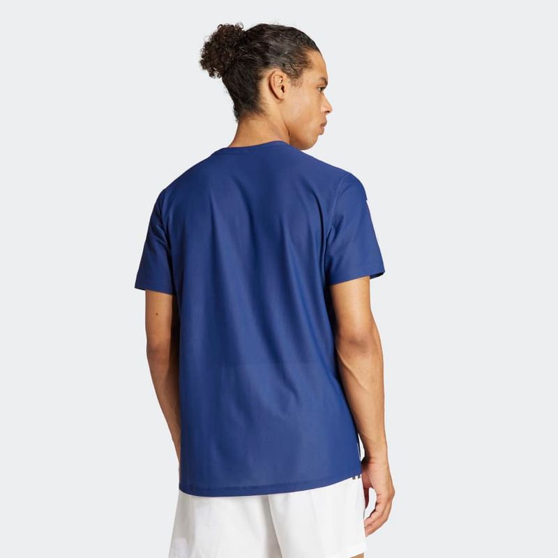 IN1502_5_APPAREL_On-Model_Back-View_grey.jpg