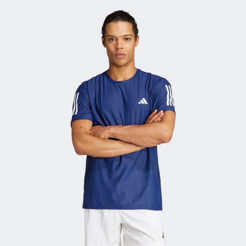 IN1502_3_APPAREL_On-Model_Standard-View_grey.jpg