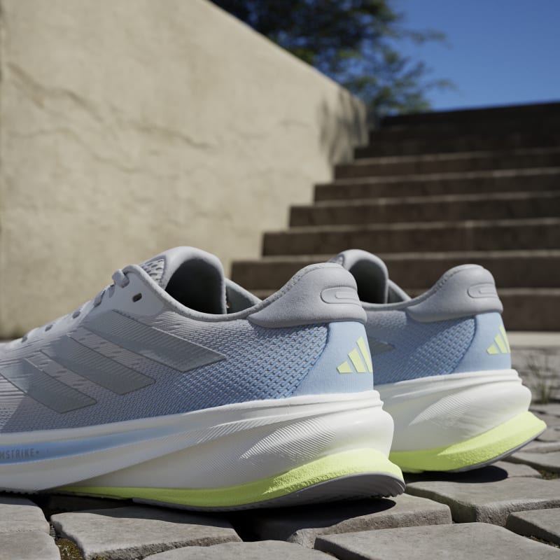 IH8708_24_FOOTWEAR_Photography_HeroMrktng-View-10.jpg