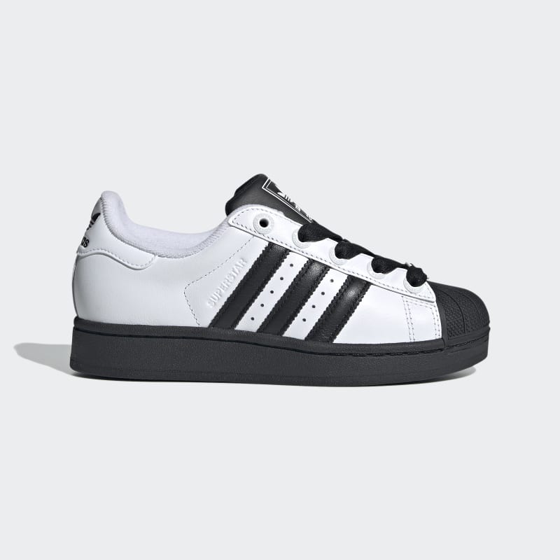 JI0210_1_FOOTWEAR_Photography_Side Lateral Center View_grey.jpg