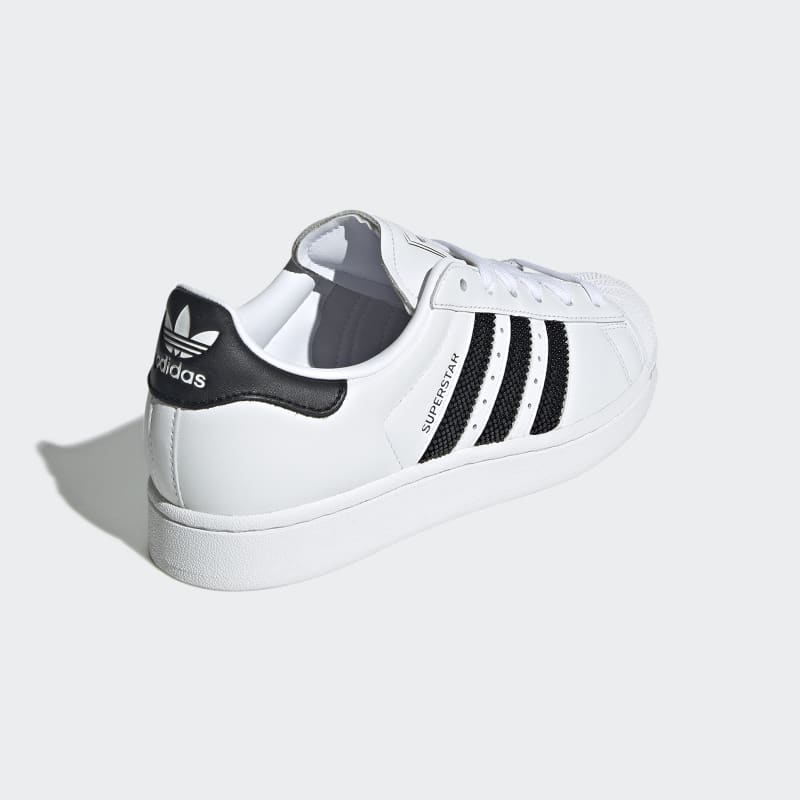 JP9678_7_FOOTWEAR_Photography_Back-Lateral-Top-View_grey.jpg