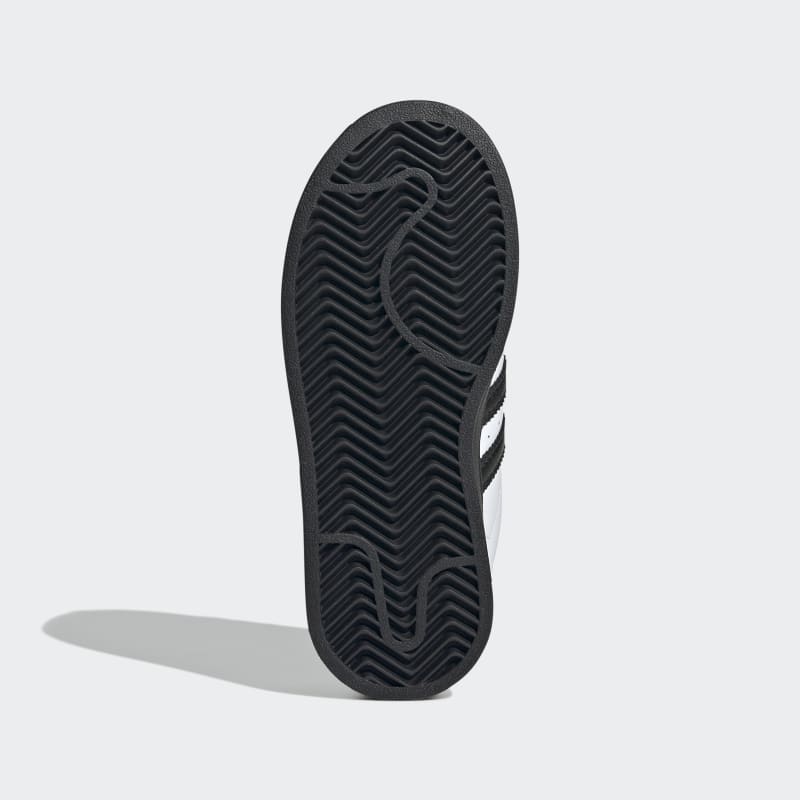 JI0211_4_FOOTWEAR_Photography_Bottom View_grey.jpg