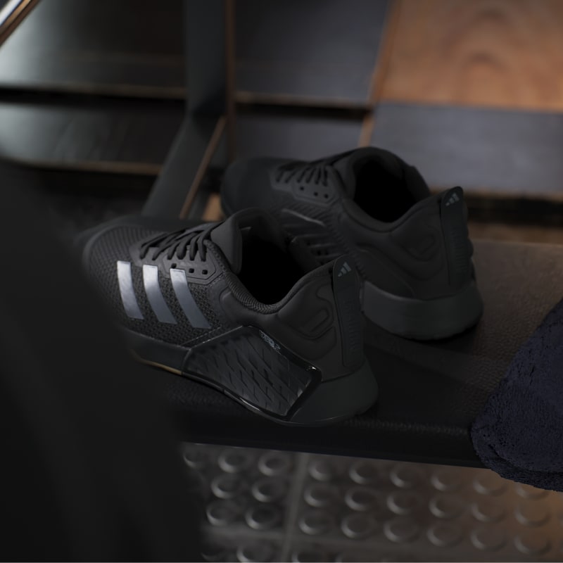 ID8632_19_FOOTWEAR_Photography_HeroMrktng-View-6.jpg