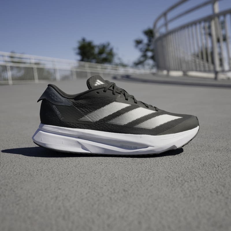 IF6748_14_FOOTWEAR_Photography_HeroMrktng View 3.jpg