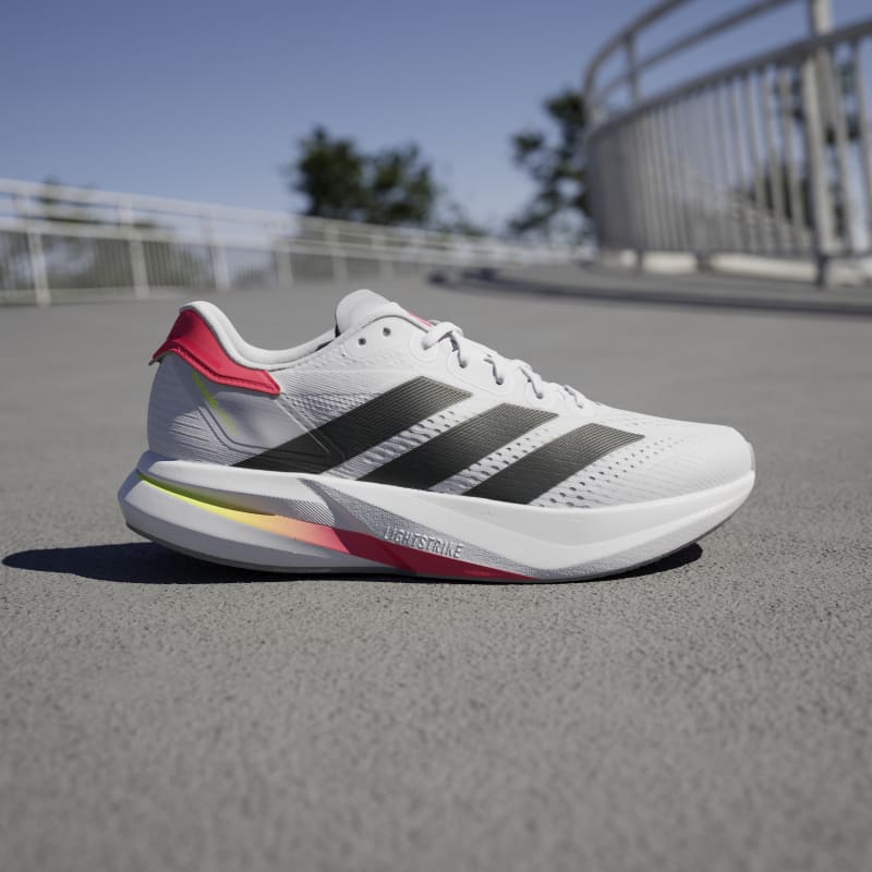 IF9393_16_FOOTWEAR_Photography_HeroMrktng View 3.jpg