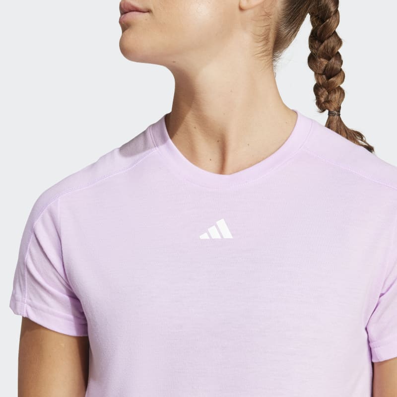 JC9530_6_APPAREL_On-Model_Detail-View-1_grey.jpg