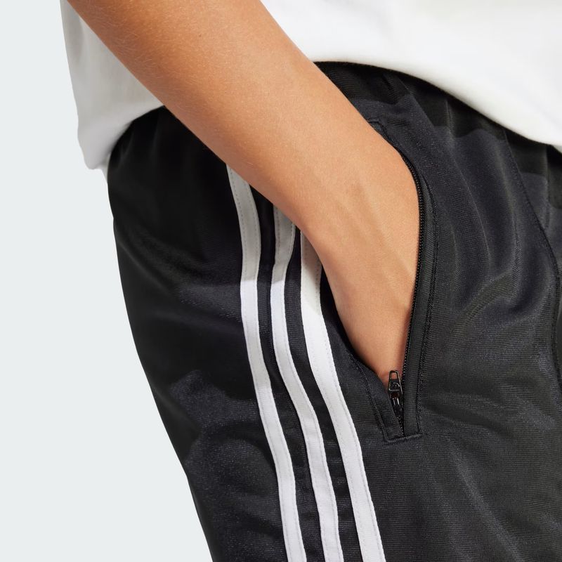 Firebird_Shorts_Black_IU2425_42_detail.jpg