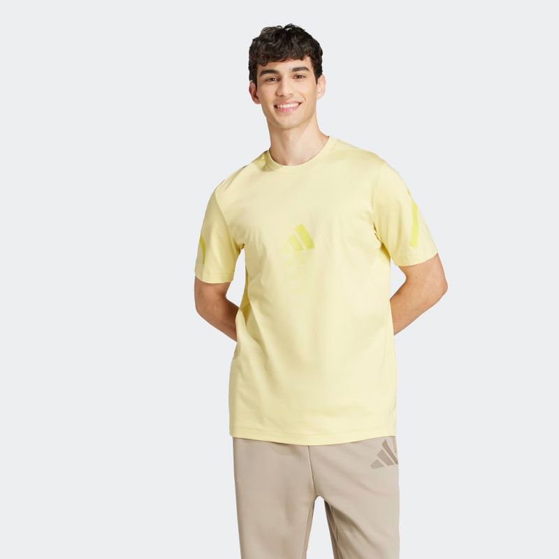 JD5981_2_APPAREL_On-Model_Standard-View_grey.jpg