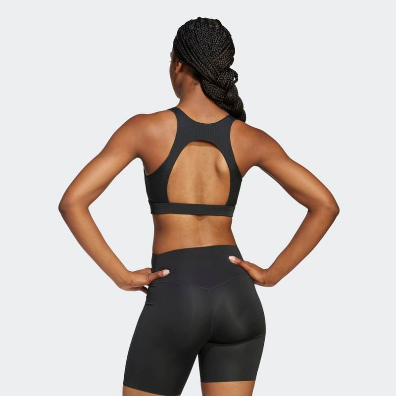 JI9964_4_APPAREL_On-Model_Back-View_grey.jpg