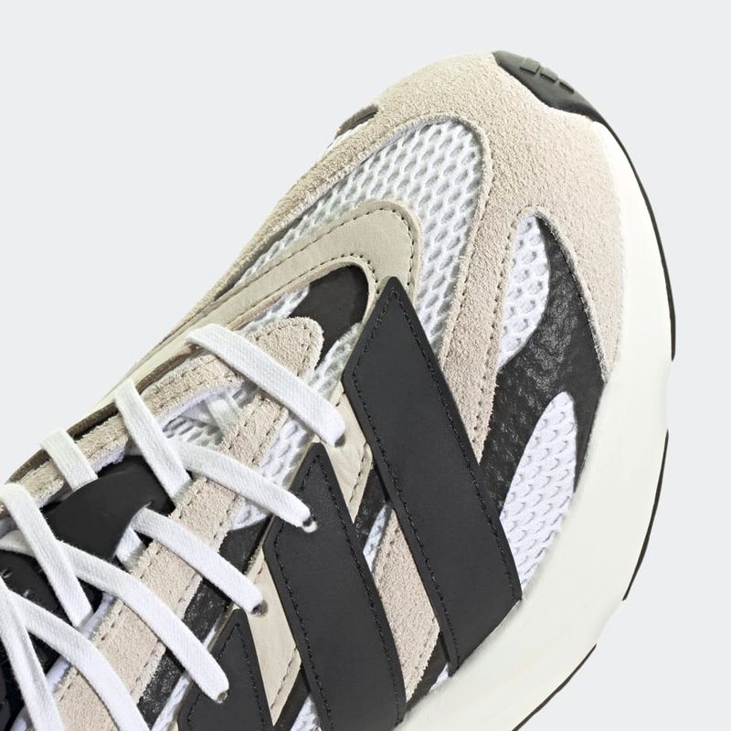 JH6944_8_FOOTWEAR_Photography_Detail-View-1_grey.jpg