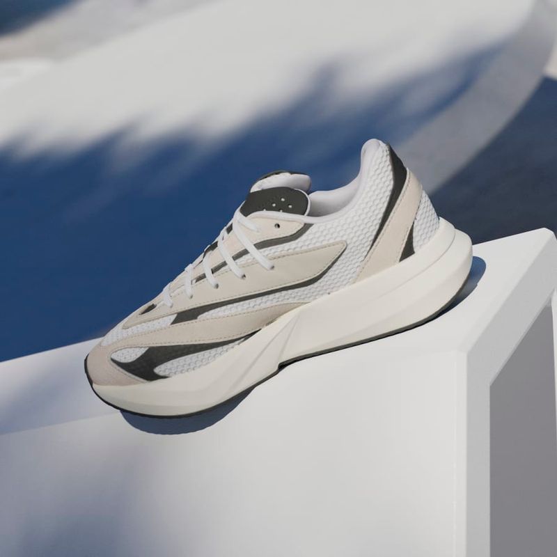 JH6962_22_FOOTWEAR_Photography_HeroMrktng-View-7.jpg
