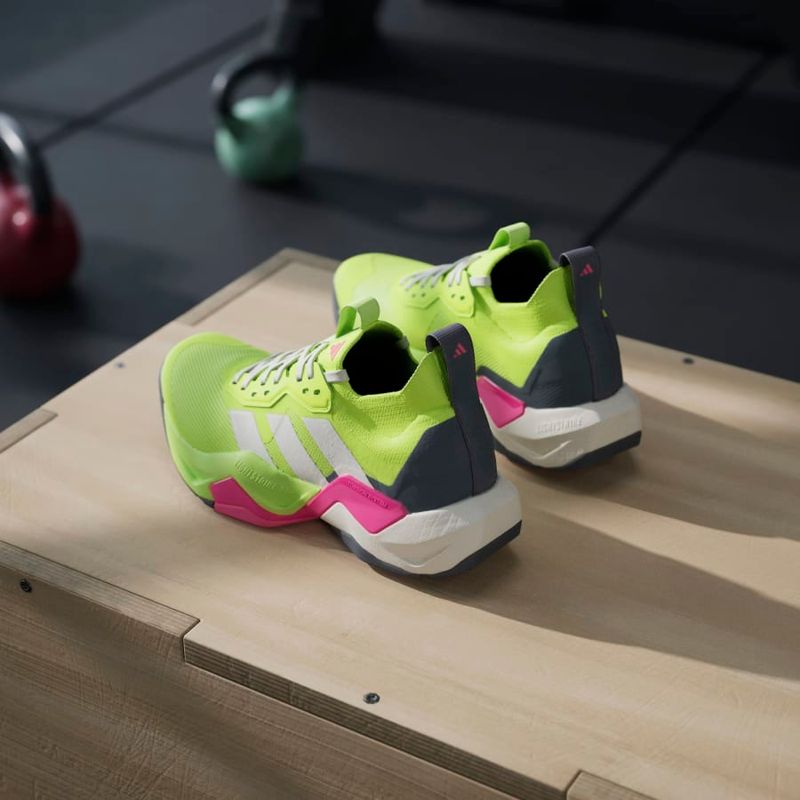 JI3904_18_FOOTWEAR_Photography_HeroMrktng-View-6.jpg
