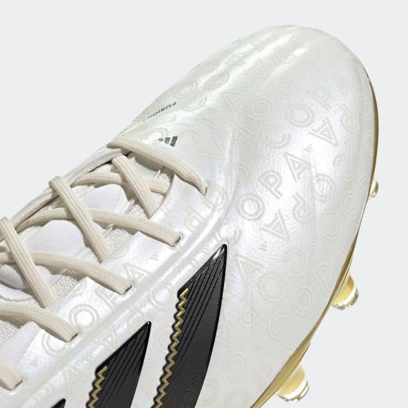 JH6303_8_FOOTWEAR_Photography_Detail-View-2_grey