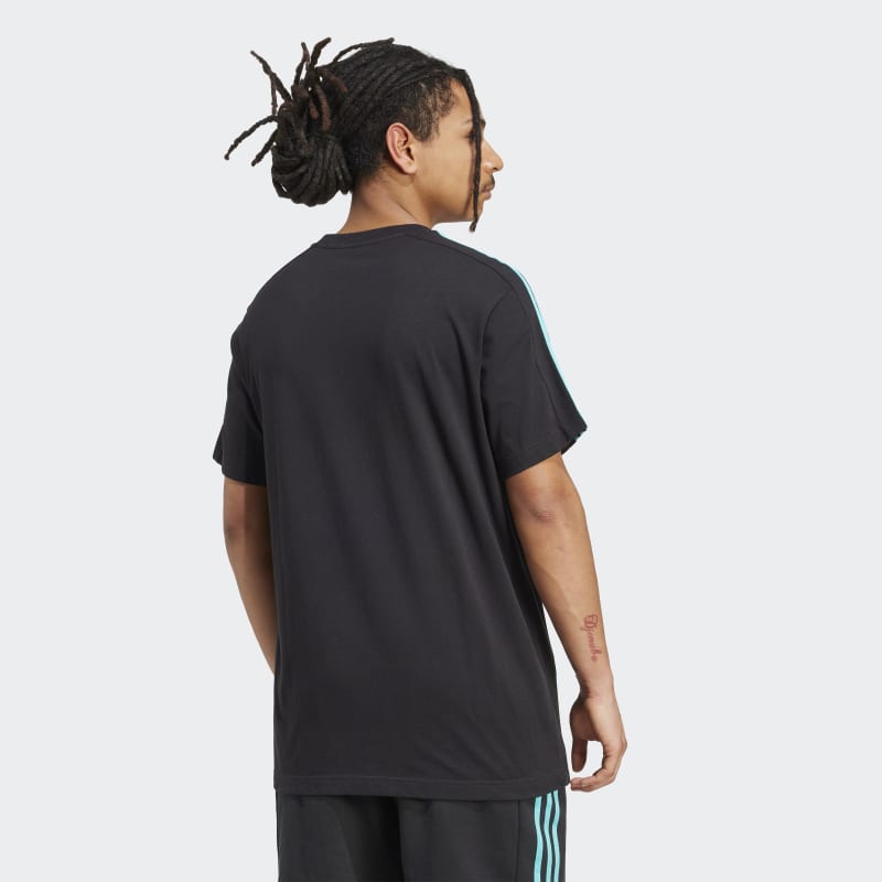 JV5425_3_APPAREL_On-Model_Back-View_grey.jpg
